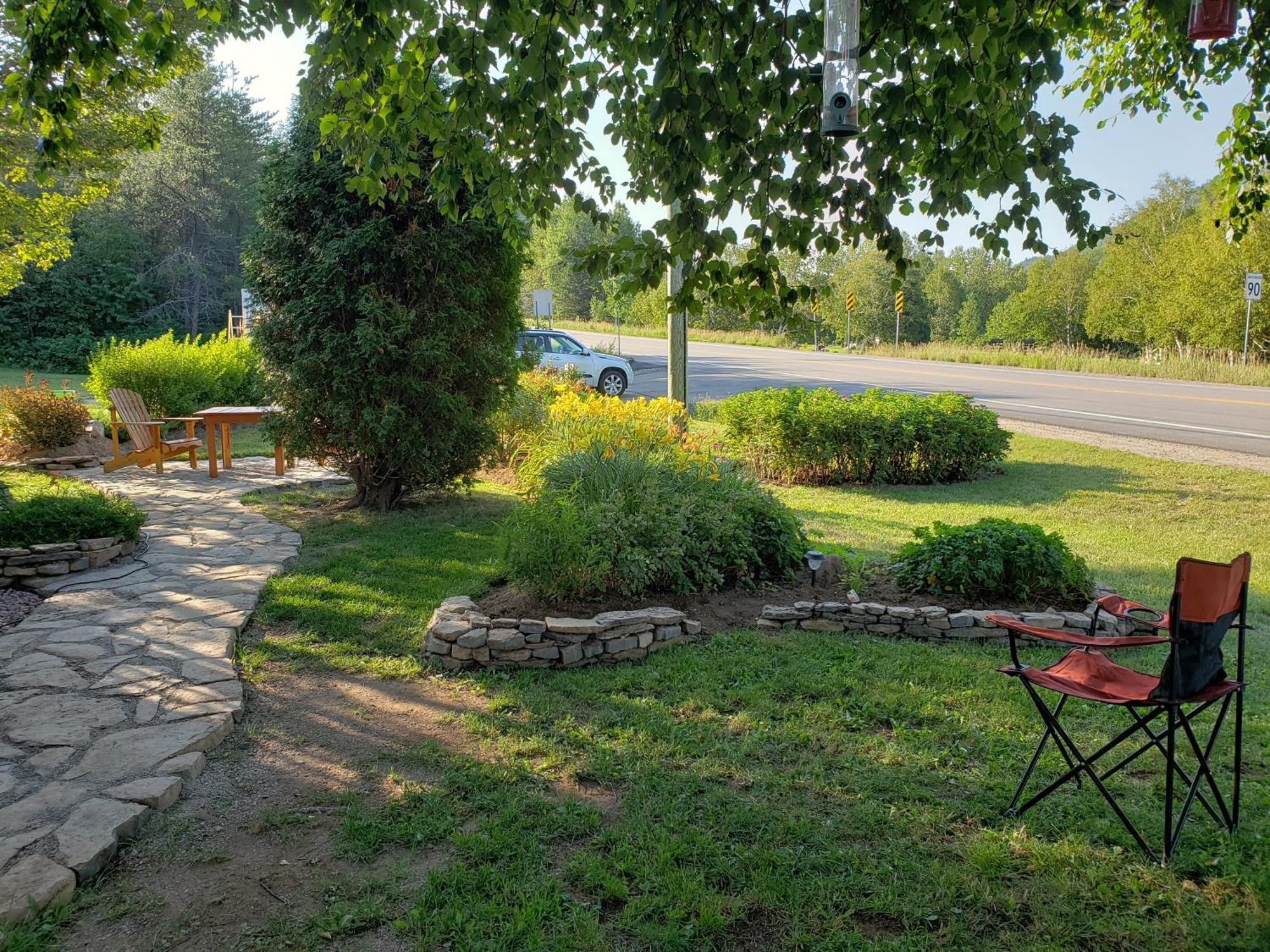Residence Touristique Les Bouleaux Petit-Saguenay Dış mekan fotoğraf
